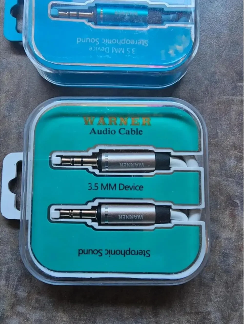 Warner Audio Cables